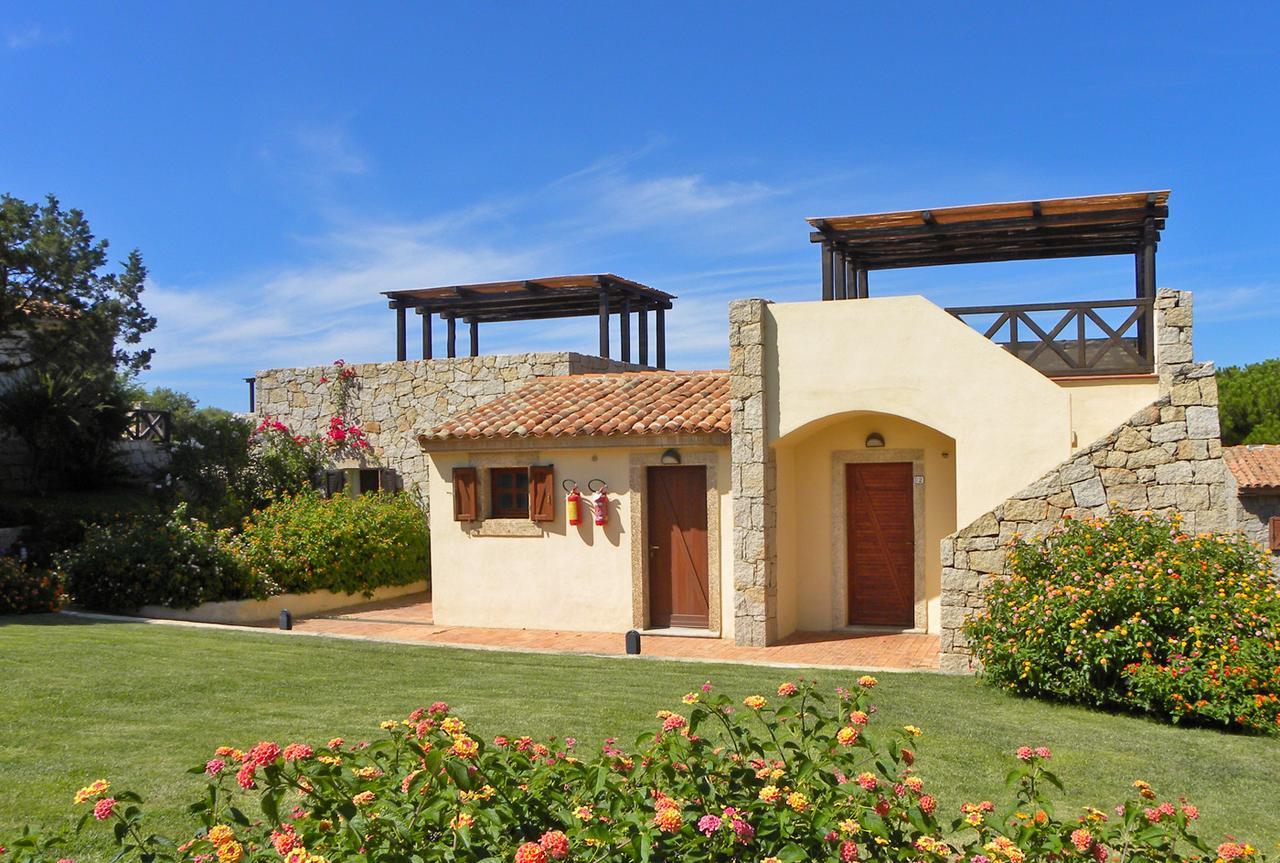 Hotel Porto Piccolo Baja Sardinia Exterior photo